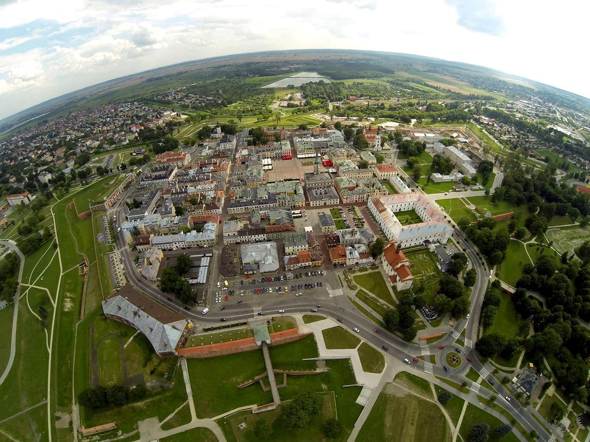 Hotel77 Zamość Екстериор снимка